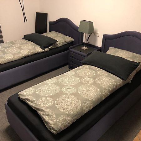 Messezimmer 4U Düsseldorf Zewnętrze zdjęcie