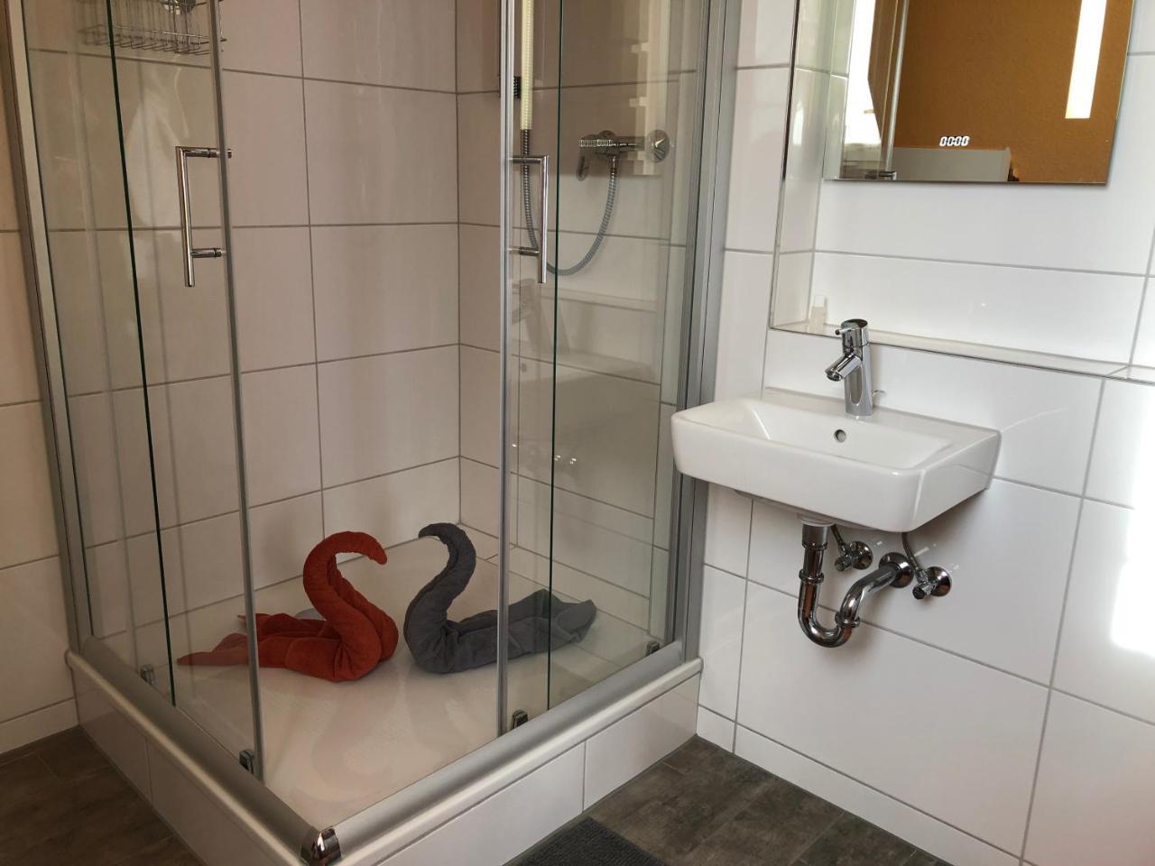 Messezimmer 4U Düsseldorf Zewnętrze zdjęcie