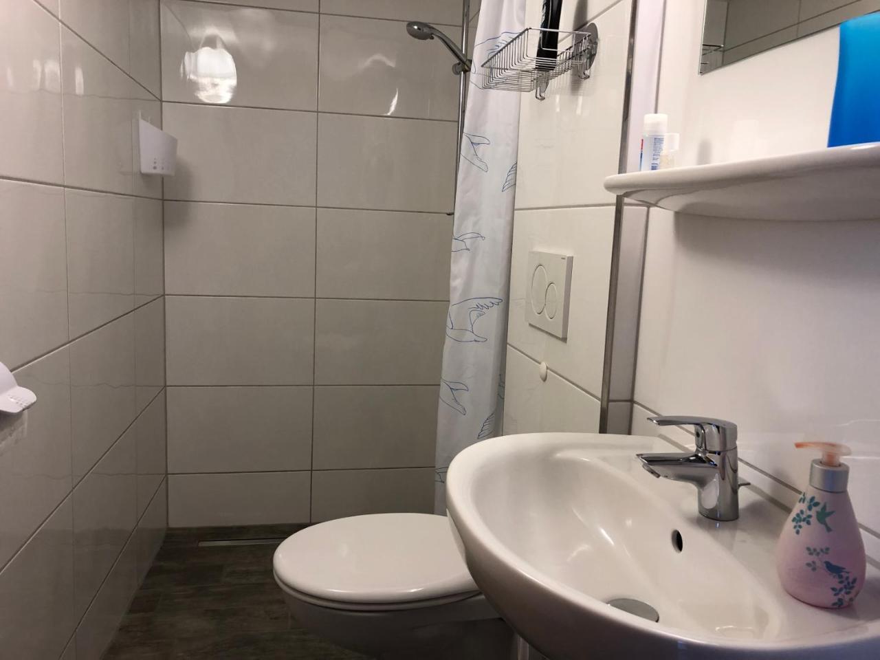Messezimmer 4U Düsseldorf Zewnętrze zdjęcie